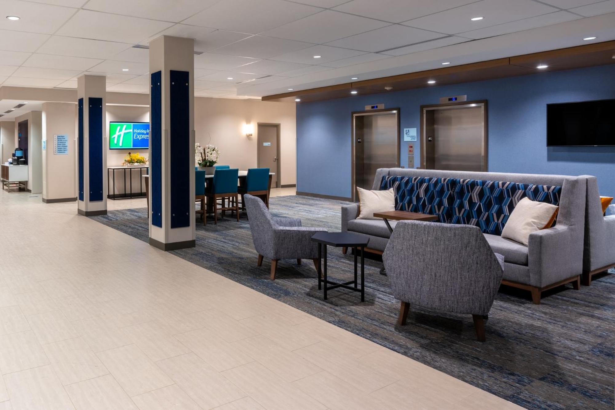 Holiday Inn Express & Suites Vaughan-Southwest By Ihg Exterior foto
