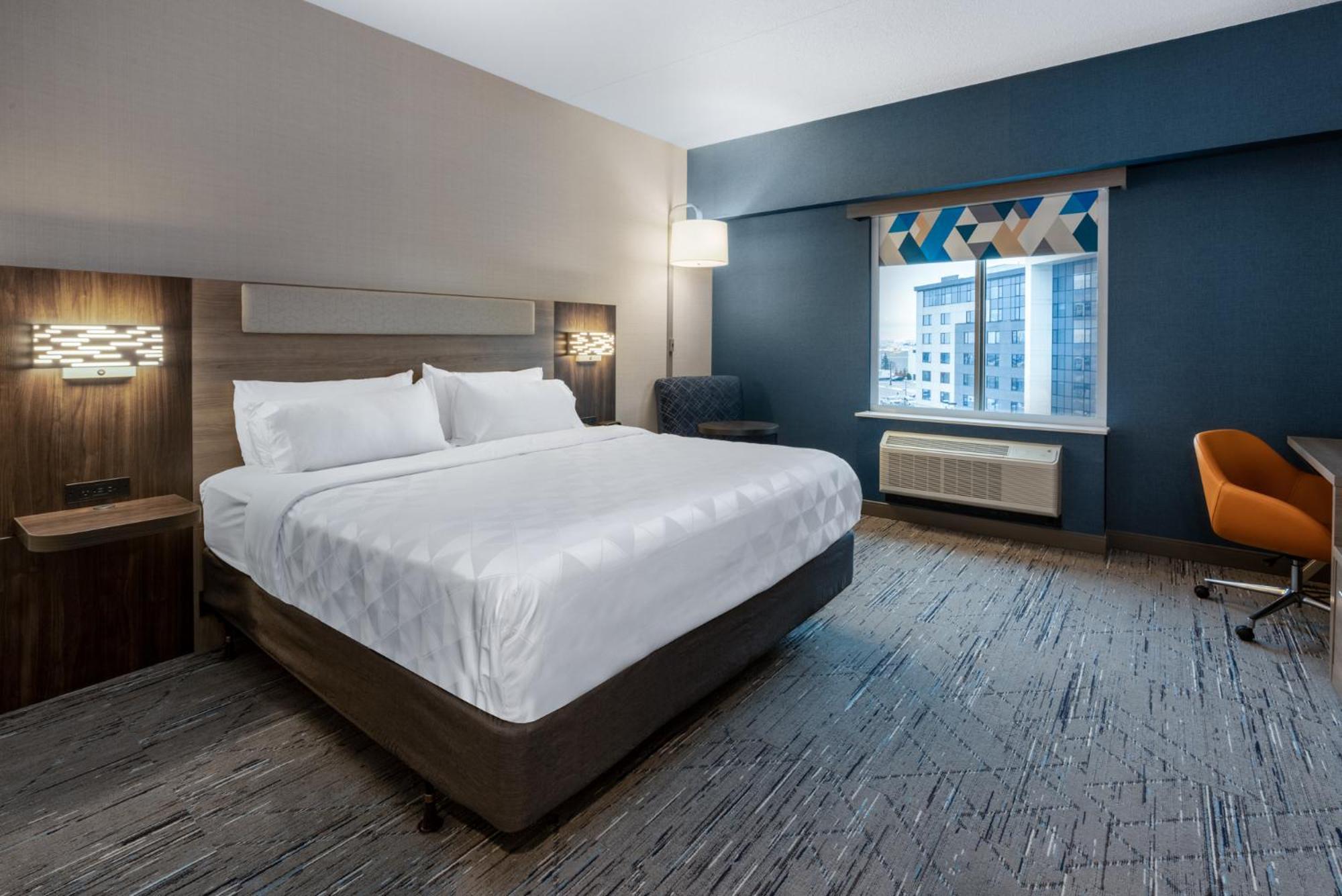 Holiday Inn Express & Suites Vaughan-Southwest By Ihg Exterior foto
