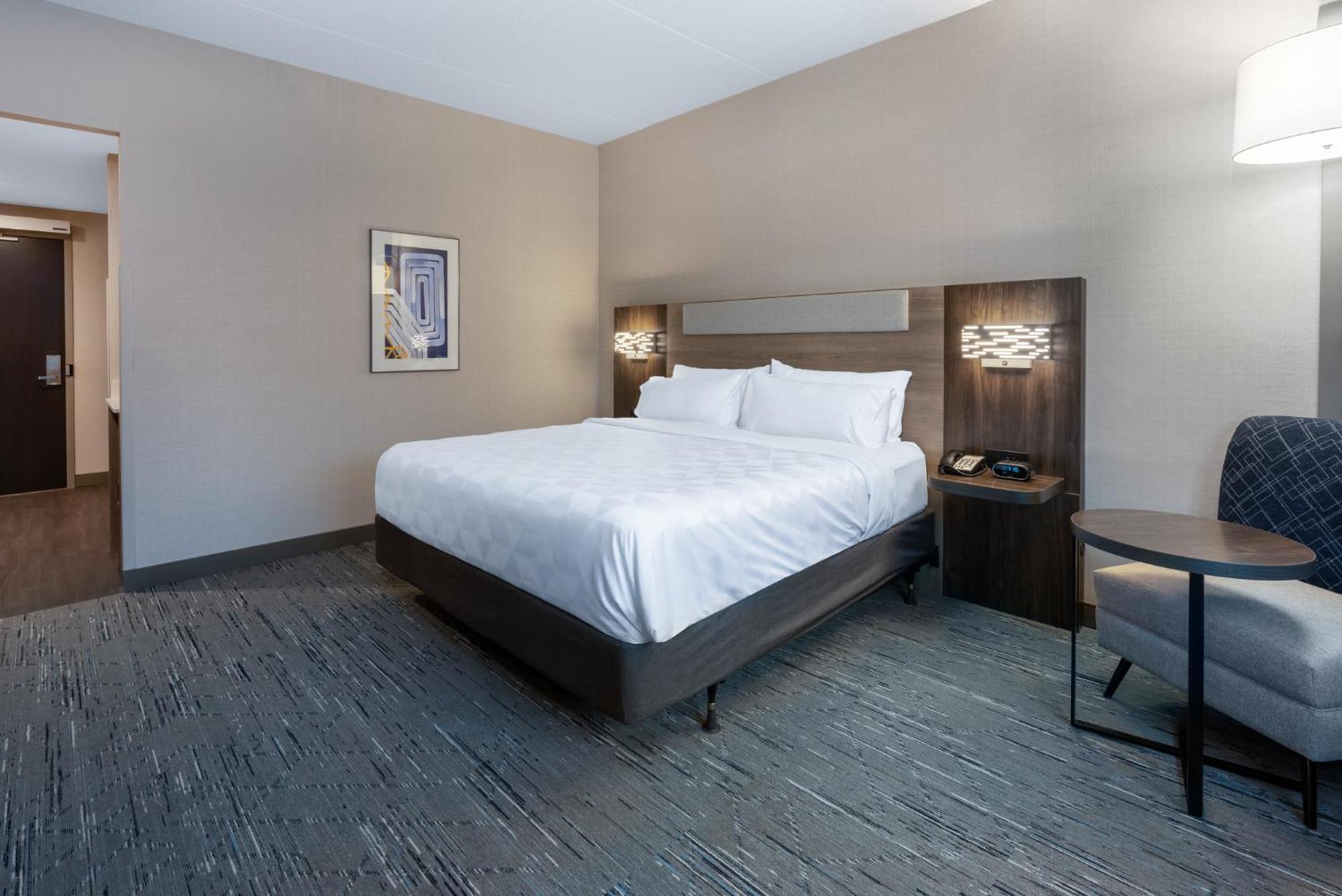 Holiday Inn Express & Suites Vaughan-Southwest By Ihg Exterior foto